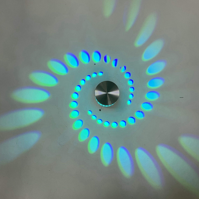 Luz LED de pared con agujero en espiral, lámpara de pared de 16 colores, lámpara de pared con control remoto adecuada para Hall KTV Bar, decoración del hogar, lámpara de pared artística