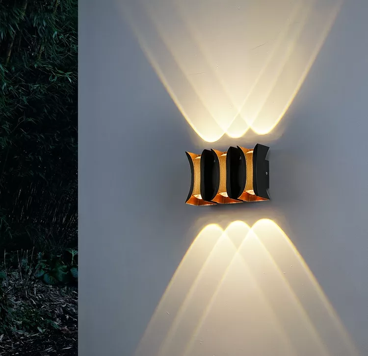 Nueva lámpara de pared LED impermeable para exteriores, balcón interior, porche de aluminio, candelabro de jardín, lámpara de pared para Villa, luminaria