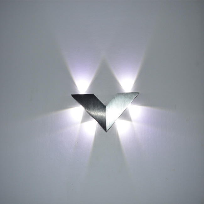 6W Triángulo moderno lámpara de pared para el hogar Aluminio en forma de V simple para la decoración de la iluminación del hogar