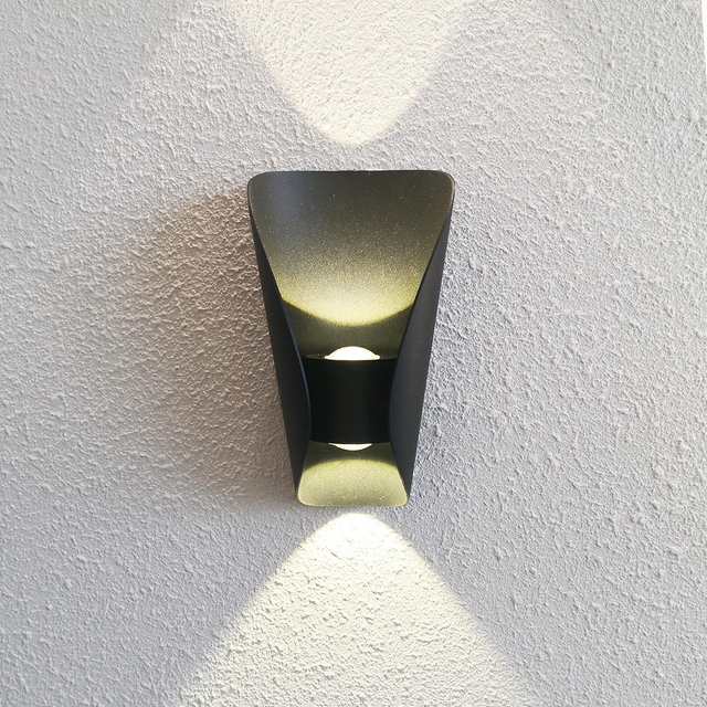 Lámpara de pared exterior impermeable 6W 10W fuente LED arriba y abajo iluminación moderna minimalista interior ingeniería porche jardín luz