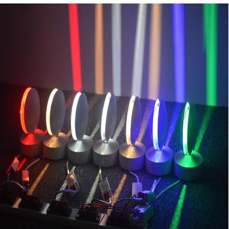 Lámpara creativa impermeable para exteriores Línea de rayos de 360 ​​grados Luminous Corridor Pasillo Foco decorativo
