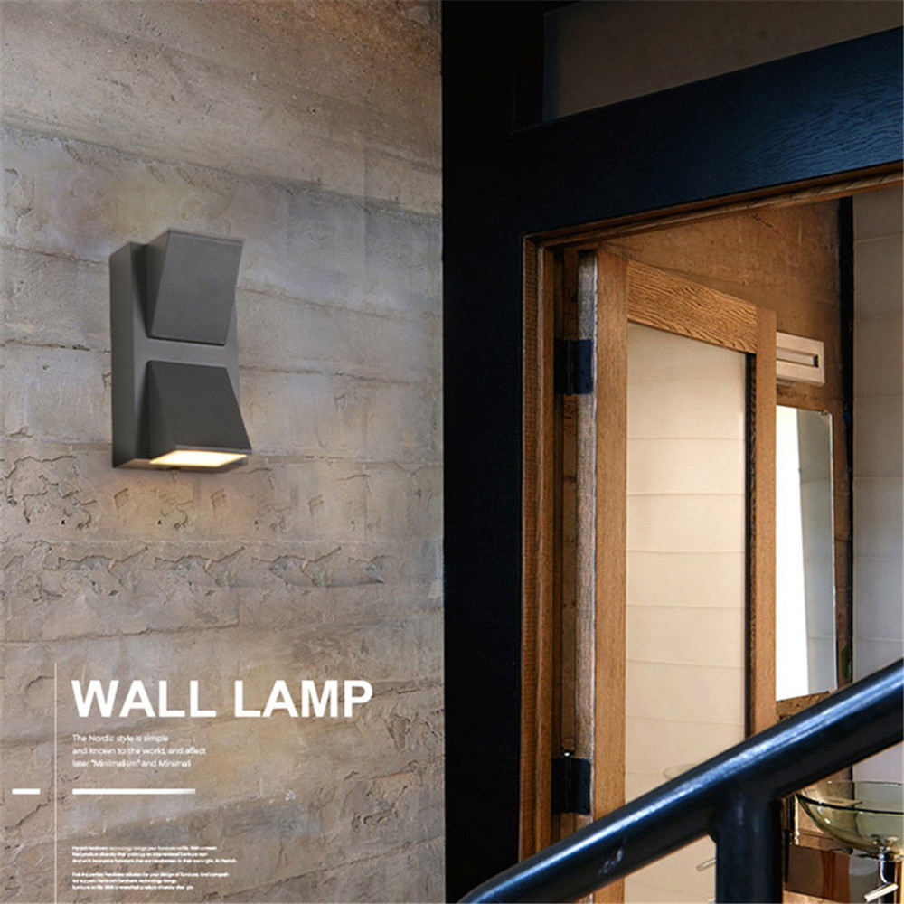 Lámpara de pared arriba y abajo 5W12W impermeable al aire libre jardín porche aplique iluminación precio barato lámpara de exterior de alta calidad