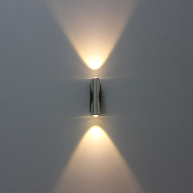 Lámpara Led decorativa Lámpara de pared recta corta moderna e iluminación interior para restaurante