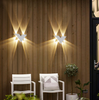 Aplique de pared LED en forma de V, luz creativa para exteriores, resistente al agua, Patio, lámpara LED moderna, accesorio para el hogar, accesorios acogedores profesionales, CALIENTE