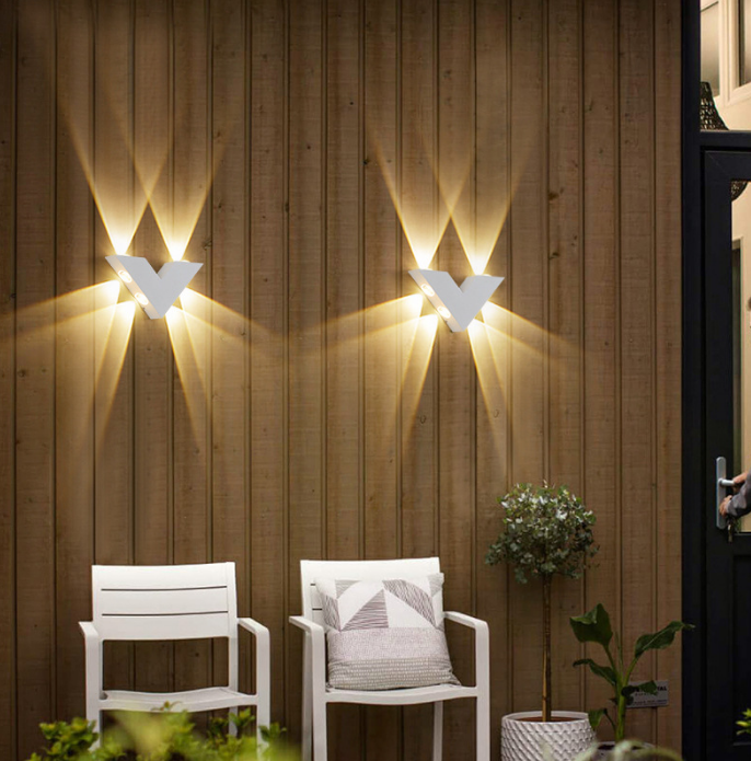 Aplique de pared LED en forma de V, luz creativa para exteriores, resistente al agua, Patio, lámpara LED moderna, accesorio para el hogar, accesorios acogedores profesionales, CALIENTE