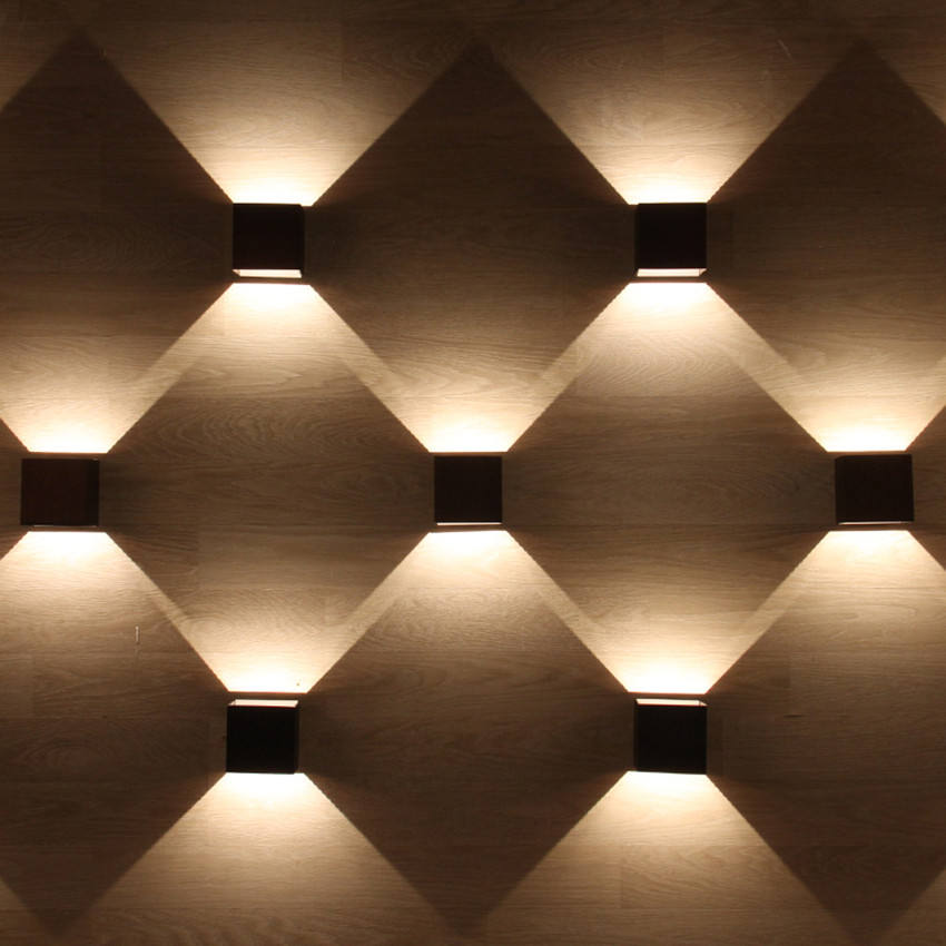 Lámpara decorativa Aplique de pared Arriba y abajo Cubo Lámpara de 6W Luces creativas Soporte de pared Luces