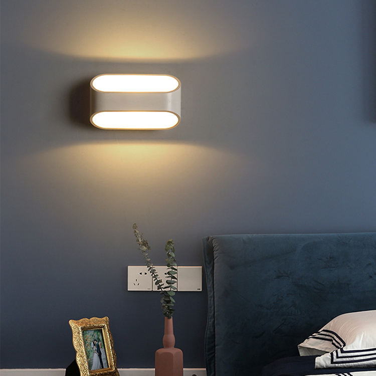 Nueva lámpara de pared RGB de 5 W hacia arriba y hacia abajo, lámpara de varita interior, luz de pared de fondo LED para decoración de casa y hotel