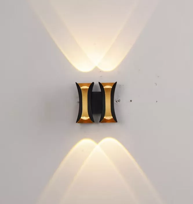 Nueva lámpara de pared LED impermeable para exteriores, balcón interior, porche de aluminio, candelabro de jardín, lámpara de pared para Villa, luminaria