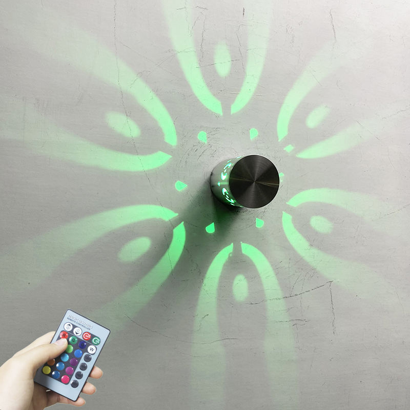 Nueva lámpara led RGB con controlador hermosa luz de noche de precio barato de alta calidad Agujero en espiral Luz de lámpara de pared LED RGB