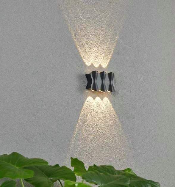 Nuevo diseño moderno lámpara de pared Led impermeable al aire libre Patio lámpara de jardín sala de estar dormitorio lámpara de pared de fondo