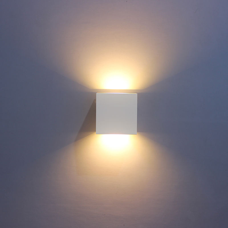 Lámpara de pared LED Ip65, lámpara de pared de aluminio resistente al agua COB Industrial para decoración de jardín