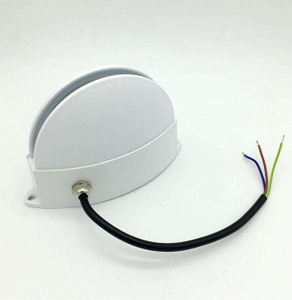 Lámpara creativa impermeable para exteriores Línea de rayos de 360 ​​grados Luminous Corridor Pasillo Foco decorativo