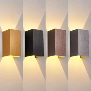 12W llevó la luz de la pared fuera de las luces cuadradas impermeables del tabique hermético del metal del aplique de la pared del LED IP65