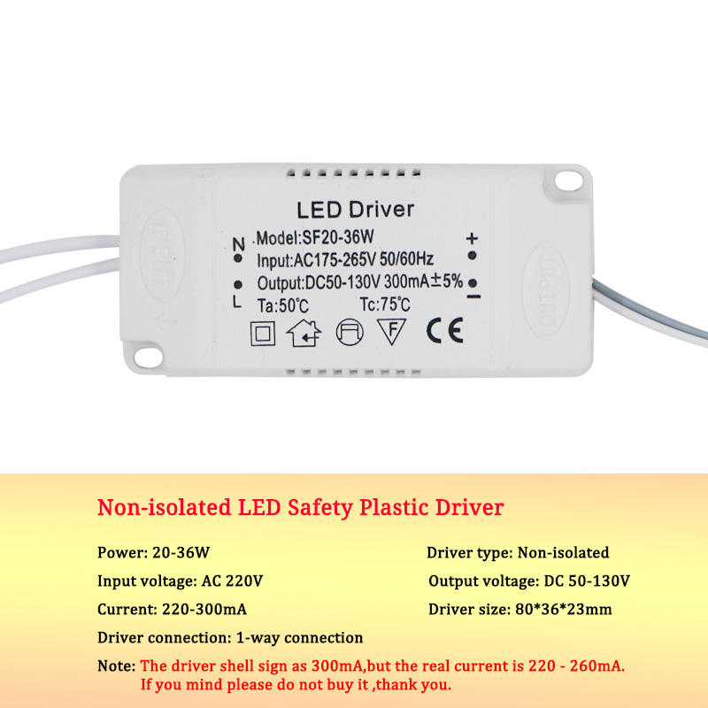 El adaptador de corriente del controlador LED de 8-120w para transformador no aislado AC220V El controlador LED tiene alta potencia y buena calidad.