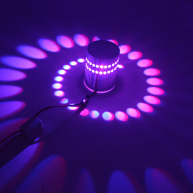 Agujero en espiral RGB LED Luz de pared para interior Hogar Decorar Luces de noche de lujo Luz de techo Loft Muebles de moda