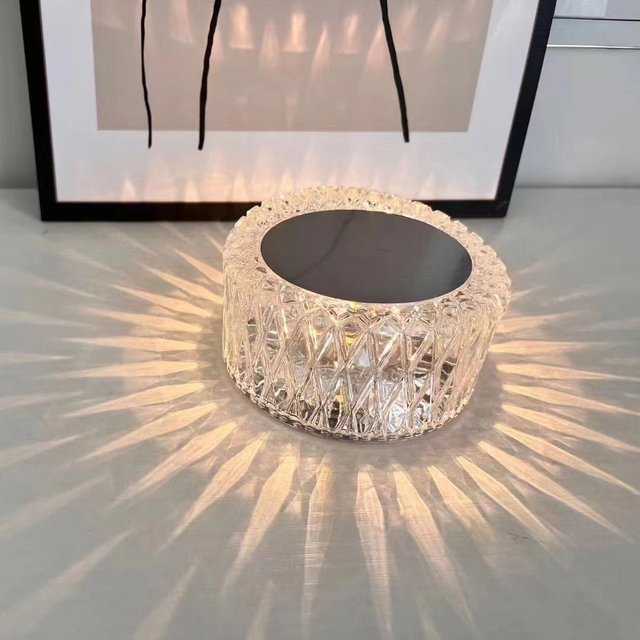 Lámpara de cristal rosa con carga USB, regalo de cumpleaños, luces nocturnas elegantes, lámpara de mesa regulable, lámpara de pared inteligente, inducción del cuerpo humano