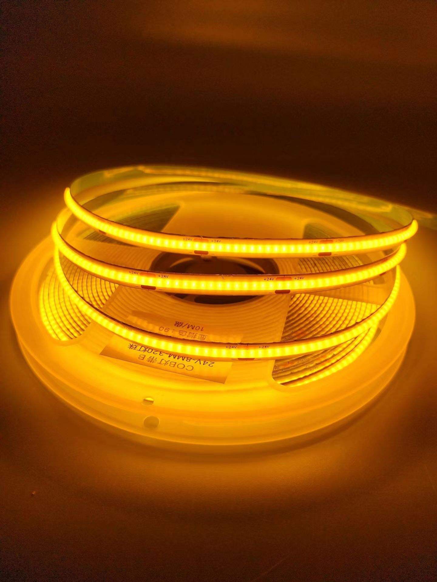 Luz COB con tira de luz suave autoadhesiva de baja presión de 12V 24V, tira de luz de agua de dos colores led mágica flexible de 2835 líneas