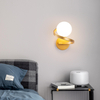 Aplique de pared de cristal Led moderno de Metal negro dorado decorativo para interiores con montaje de cabecera de dormitorio de cristal Lampen clásico