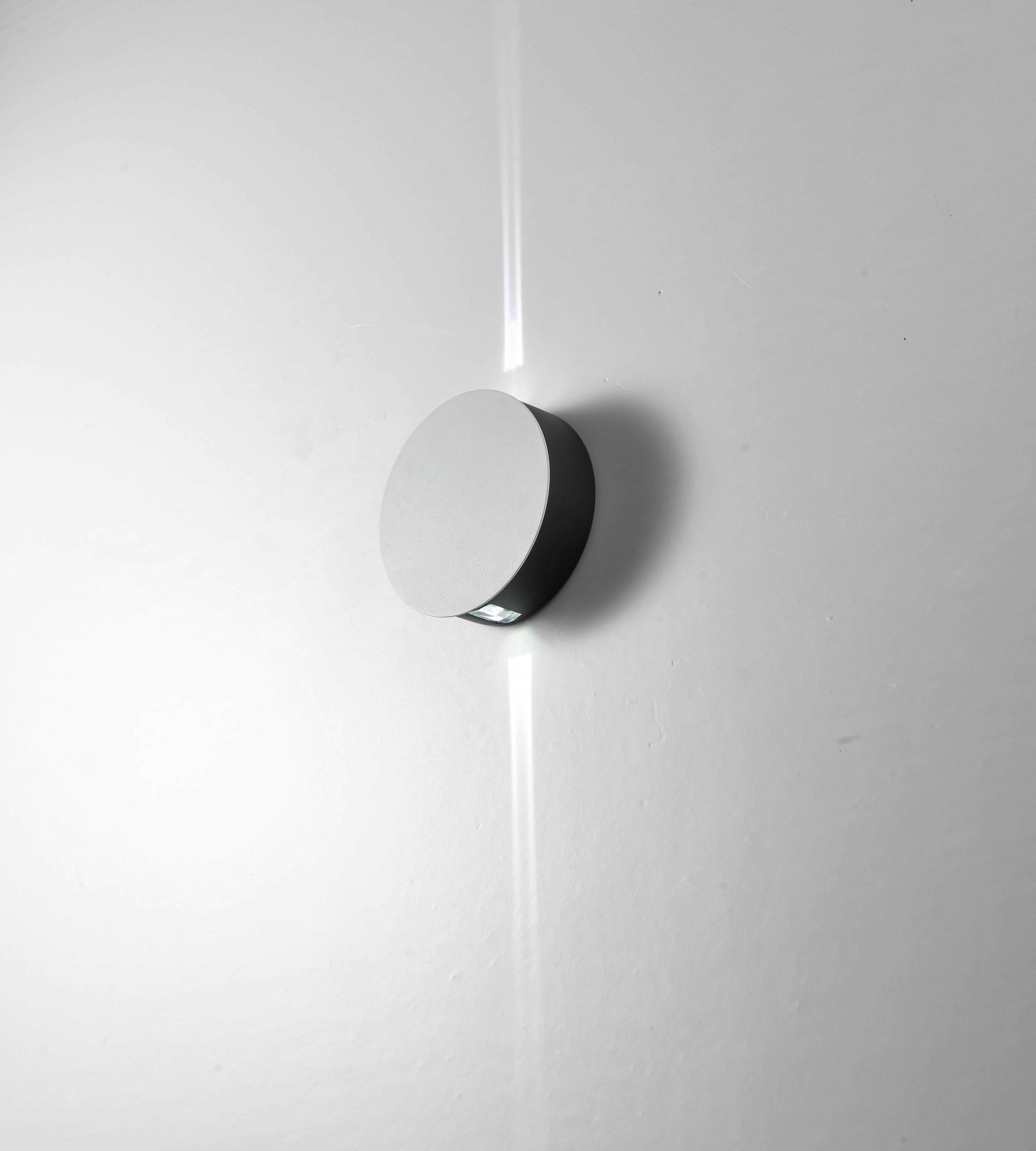 6W LED Lámpara de pared para interiores Lámpara de pared circular Lámpara de pared con control remoto luminoso de cuatro lados Lámpara de pared Decoración Luz Blanco cálido / Luz blanca fría Dormitorio Sala de estar 