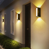 Moderna lámpara de pared impermeable para exteriores, Sensor de movimiento PIR, luz de pared, porche de jardín, puerta frontal, tira larga de aluminio negro