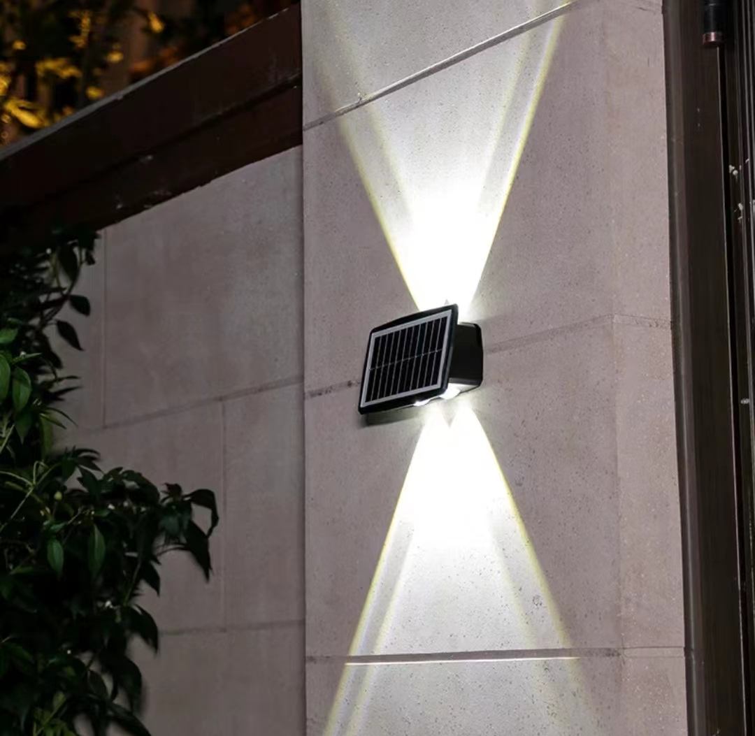 4LEDSolar luz de pared al aire libre impermeable LED luces de pared para patio calle paisaje jardín decoración lámpara Solar pared exterior