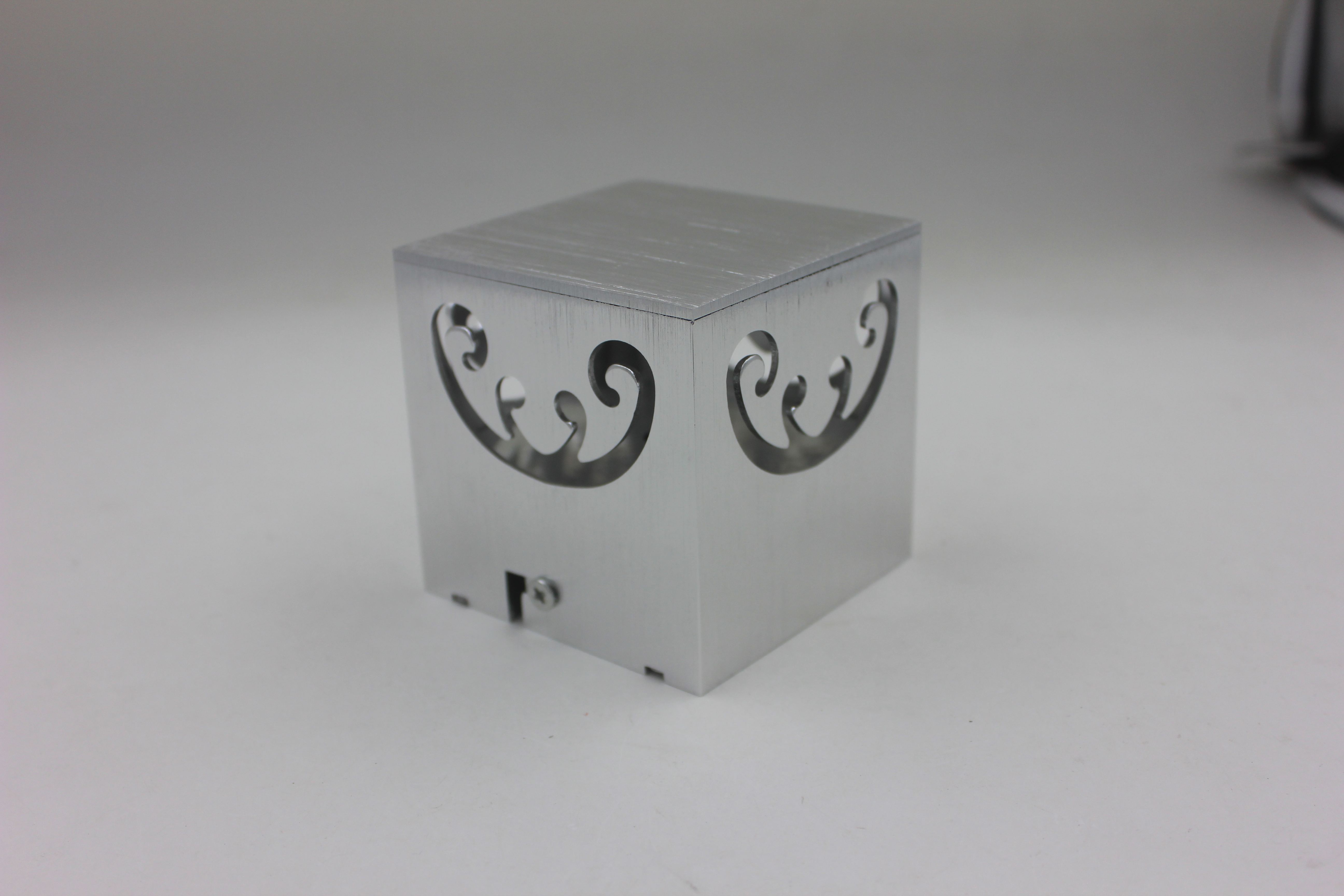 Lámpara led RGB de alta calidad Lámpara de pared de mariposa de cuatro lados y luz nocturna interior con precio de fábrica.