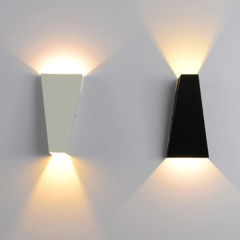 Características de iluminación hacia arriba y hacia abajo, lámpara de pared LED, candelabro de geometría de doble cabeza para dormitorio, iluminación del hogar, luminaria, lámpara de varita LED para escalera