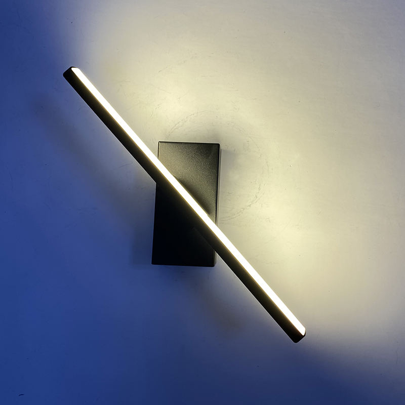 Lámpara de pared para cabecera de dormitorio, ángulo ajustable giratorio, iluminación LED para interiores, lámpara de pared de tira simple de aluminio
