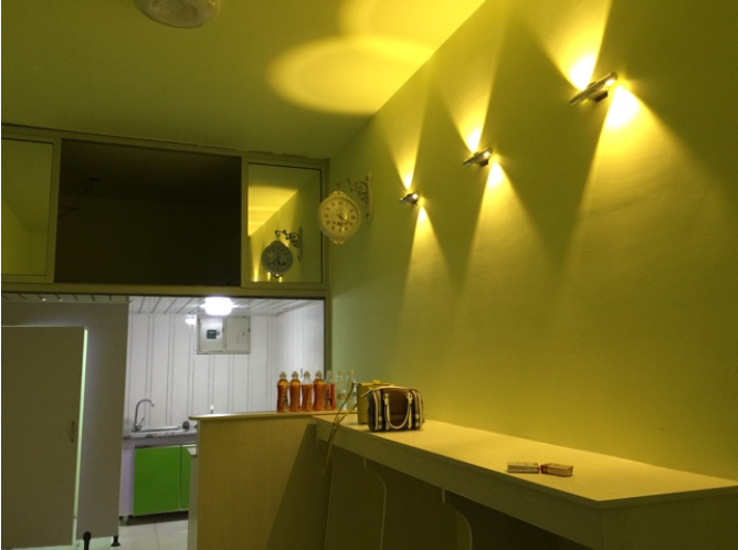 2x3W 360 grados de rotación hacia arriba y hacia abajo Lámparas de pared Lámparas de pared decorativas Lámpara de pared de lectura 