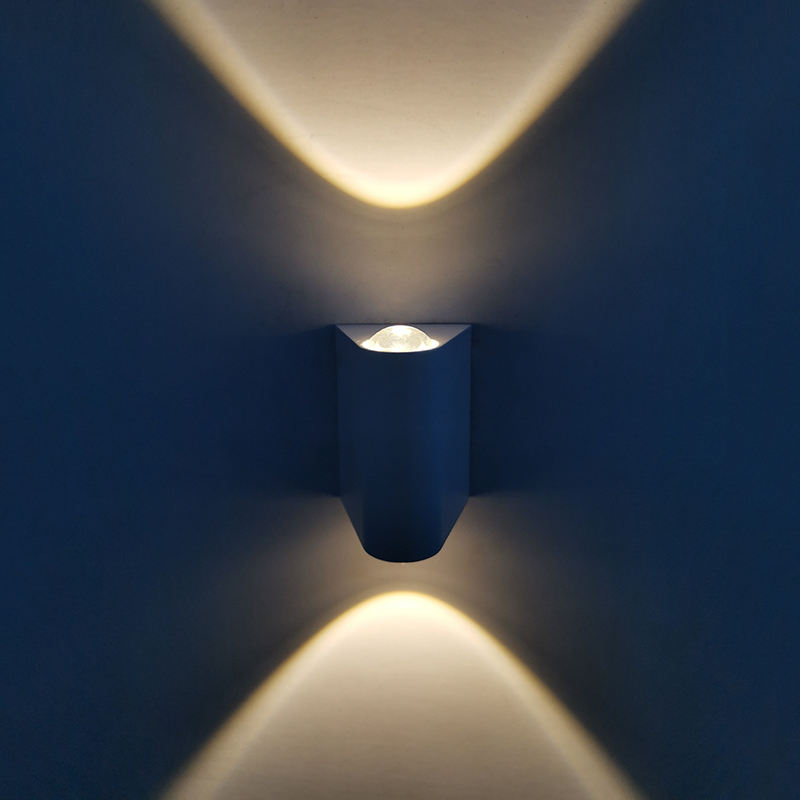 Lámpara de pared LED impermeable de alta calidad para exteriores de venta directa de fábrica, lámpara de escalera para pasillo de Hotel y Villa
