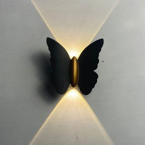 Lámpara de pared para exteriores con forma de mariposa, superventas, de verano, resistente al agua IP65, para decoración de jardín, luz de soporte para pasillo