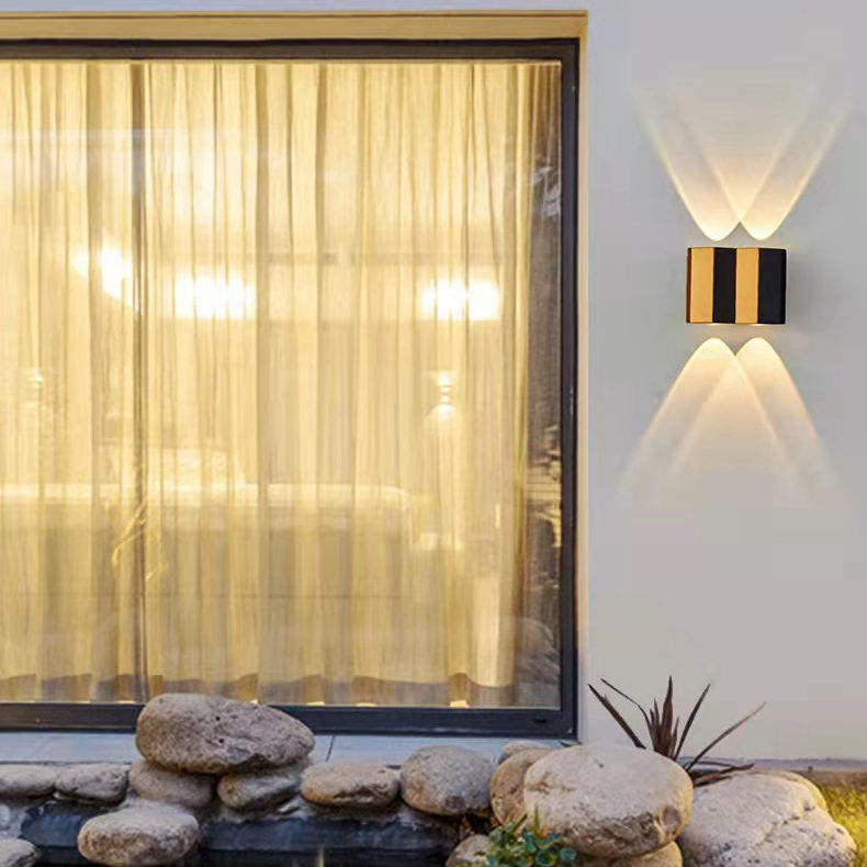 Lámpara de pared Rectángulo de moda Oro Negro Luz hacia arriba y hacia abajo Lámpara de cuerpo luminoso Estilo de iluminación Oficina moderna Rohs Epistar Input Flux