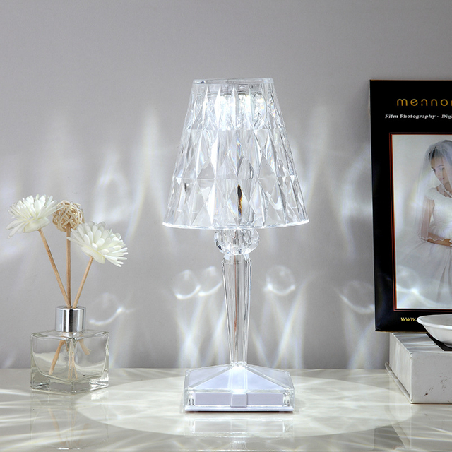 Lámpara de mesa de cristal rosa española Dormitorio Carga USB Lámpara de escritorio Mesita de noche Romántica Luz de noche Pétalo Atmósfera Vajilla Interior Multicolor