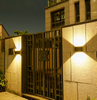Nuevas luces de pared solares para exteriores, decoración de calle impermeable, iluminación de pared, lámpara LED de energía Solar para porche para Villa, Patio y jardín
