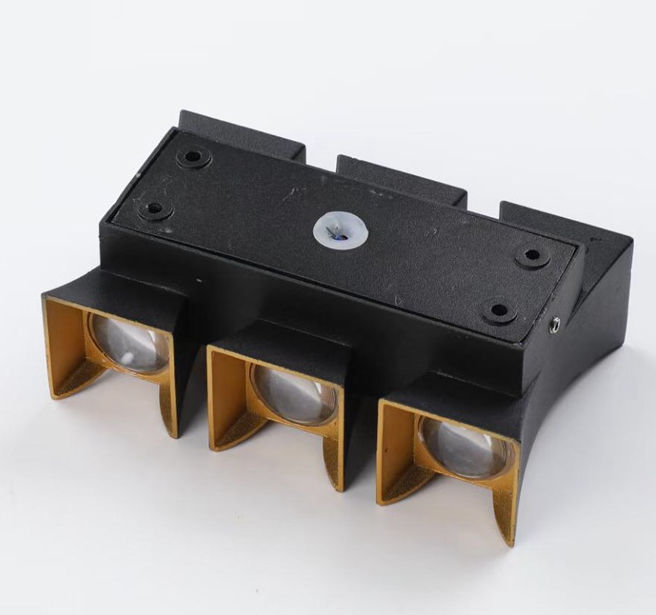 Nueva lámpara de pared de tira larga LED negra resistente al agua para balcón exterior RGB, candelabro de aluminio para jardín, aplique de pared para Villa, luminaria