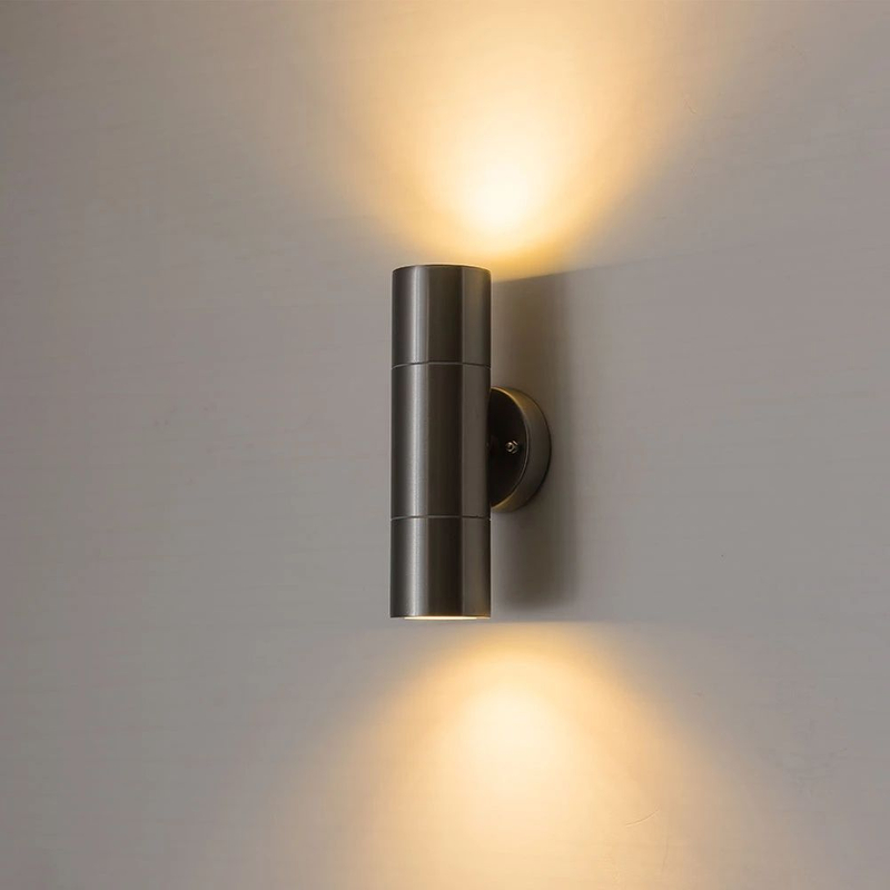 Luz de pared LED impermeable de acero inoxidable para exteriores hacia arriba y hacia abajo con bombilla GU10