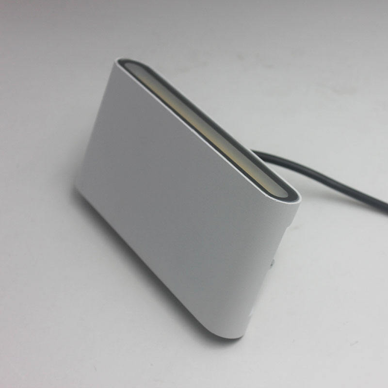 Lámpara de pared cuadrada de 12W blanca simple hacia arriba y hacia abajo, luz exterior para jardín de alta calidad con iluminación de luz de precio de fábrica