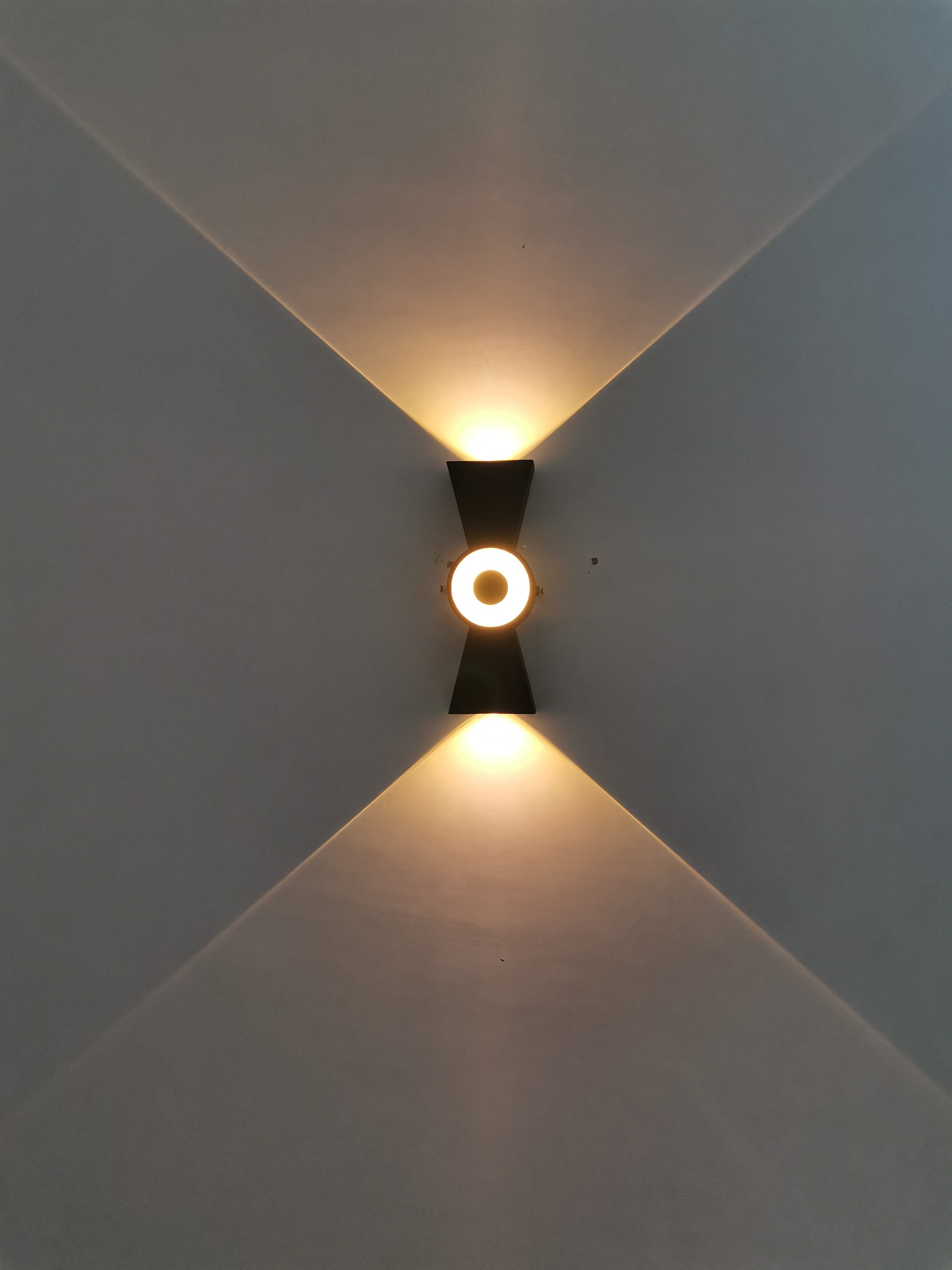 Lámpara de pared con forma de nudo chino impermeable para exteriores de 6W, candelabro de aluminio con chip COB arriba y abajo, luz de pared ip65, jardín de porche cuadrado