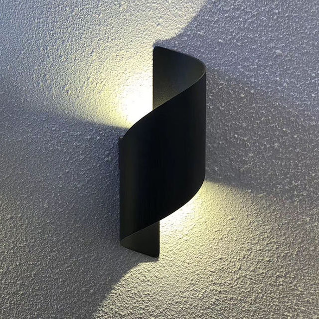 Lámpara de pared de 12 W, candelabro de espejo Led para decoración de iluminación del hogar, luces de noche elegantes para jardín, iluminación electrónica hacia arriba y hacia abajo