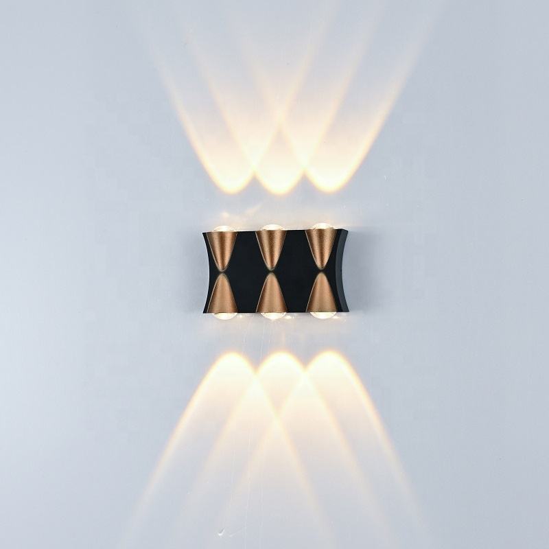 Lámpara de pared de personalidad nórdica, lámpara de pared de fondo de sala de estar Led Simple, iluminación de pasillo de Hotel, accesorios de arriba y abajo, producto en oferta