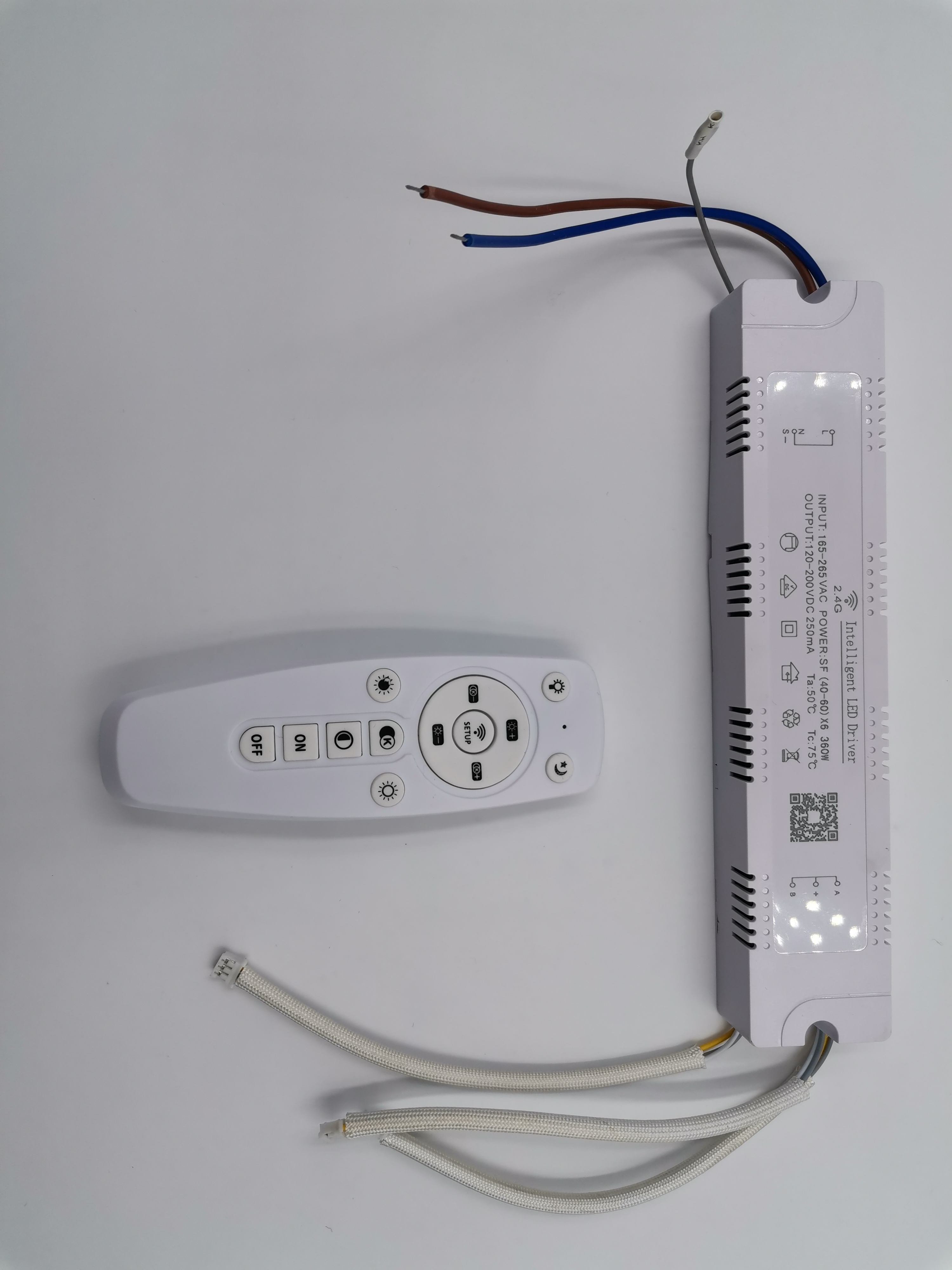 Tuya APP Gateway Compatible con Zigbee Smart Dip oscurecimiento controlador de potencia 2,4G control y controlador de aplicaciones
