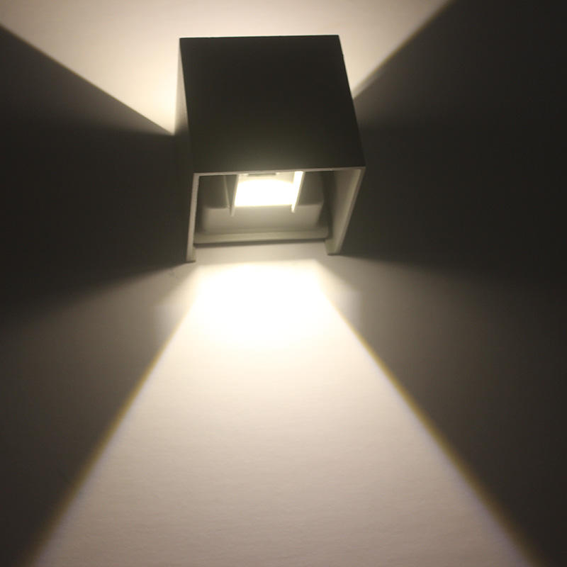 Estilo industrial AC85-265V Impermeable IP65 Haz ajustable Aluminio Exterior LED Cubo Luz de pared impermeable
