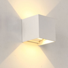 Ángulo ajustable Impermeable Jardín 12W LED Wandlamp Brace Wall Night Light Decorar para iluminación exterior