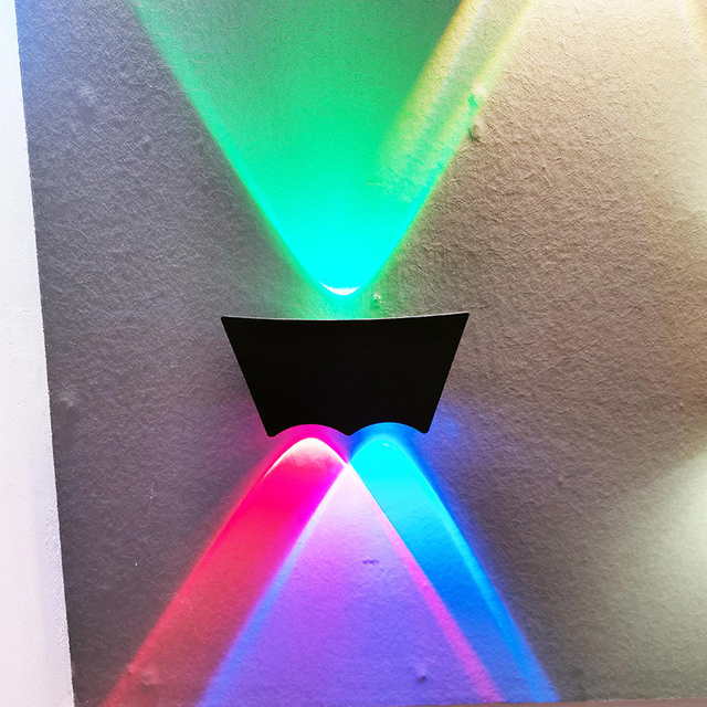 Lámpara de pared exterior Luces led Ip65 Superficie cuadrada redonda impermeable Montada hacia arriba y hacia abajo Luz de pared exterior moderna