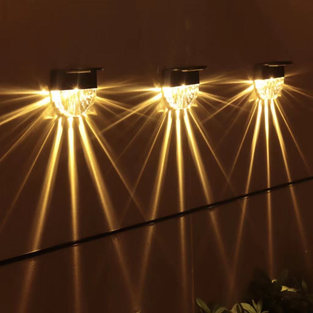 Blanco cálido LED Lámpara solar Camino Escalera Luces de jardín al aire libre Energía solar Balcón Luz Decoración para Patio Escalera Valla productos