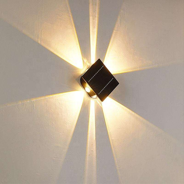 lámpara solar al aire libre lámparas solares farola solar IP65 energía solar impermeable al aire libre jardín luces solares montadas en la pared