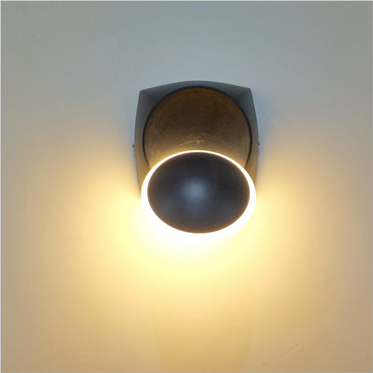 Luz de noche ajustable para decoración de interiores, lámpara de pared redonda blanca y negra de 360 ​​grados con precio de fábrica