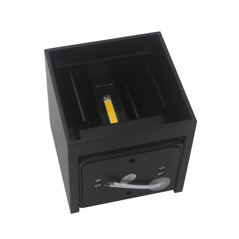 Ajustable IP65 impermeable interior y exterior cubo Cob LED lámpara de pared salón dormitorio aluminio arriba y abajo Led jardín porche luz