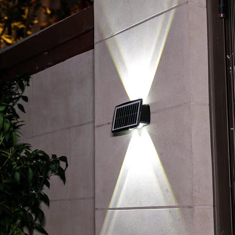 Nueva luz de pared solar para exteriores, luces de pared LED impermeables para patio, calle, paisaje, jardín, lámpara de decoración, lámpara de pared solar para exteriores