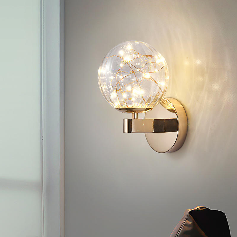 Lámpara de pared Led de luz nórdica, lámpara de pared dorada, punto de pared, fábrica de gypsophila, personalidad, fondo de sala de estar, dormitorio minimalista moderno, lámpara de pared dorada junto a la cama